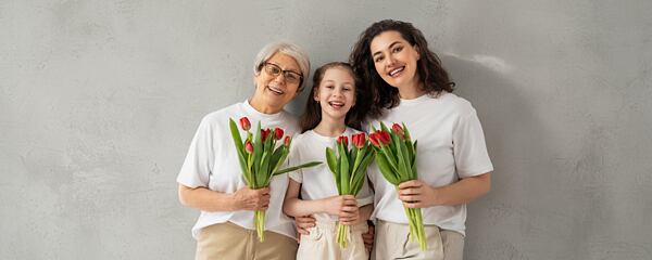 Parfüm als Geschenk zum Weltfrauentag: Düfte, die jede Frau begeistern